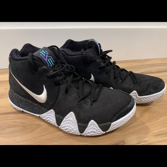 kyrie 4 ankle taker